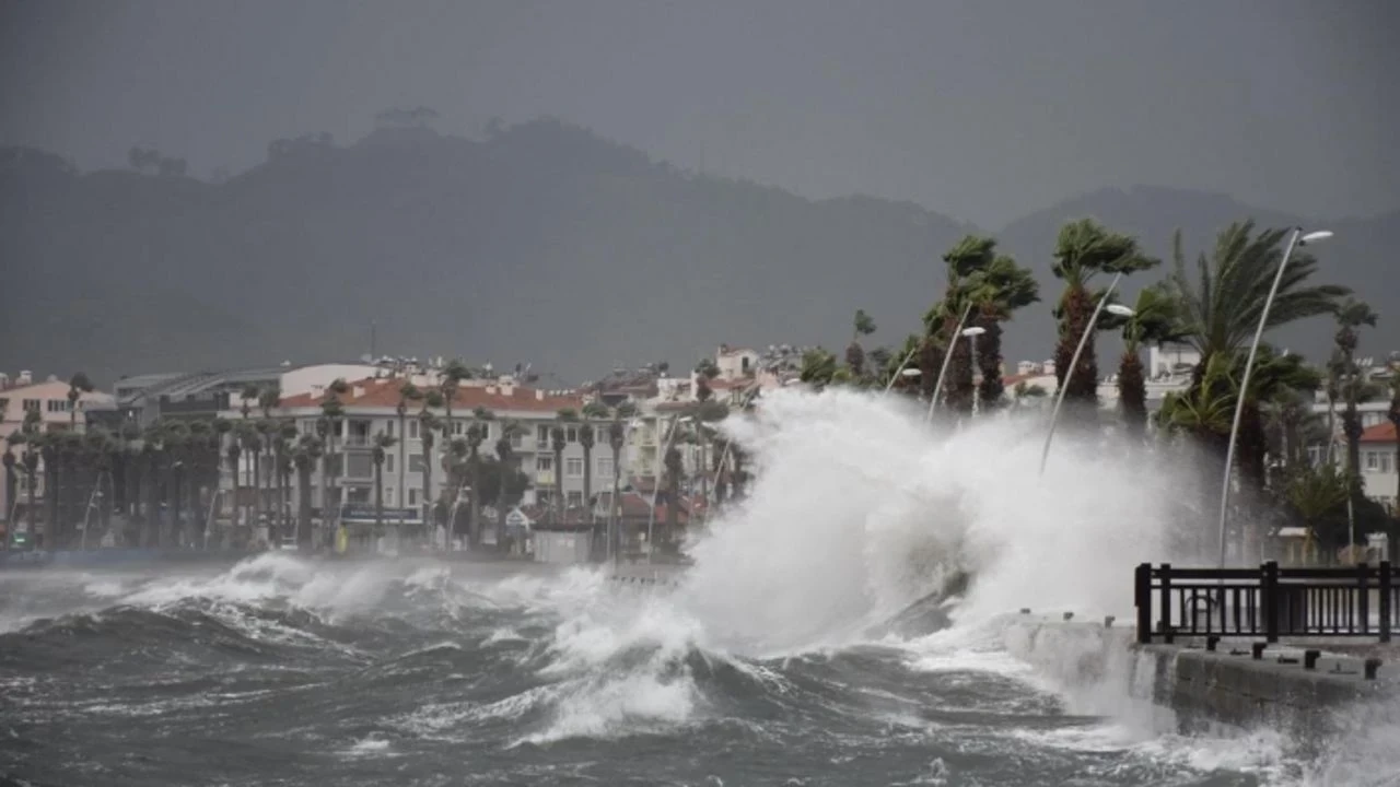 Meteoroloji Uyardı: Muğla Köyceğiz ve Çevresi için Uyarı! Kuvvetli Sağanak Yağışlar Geliyor 4