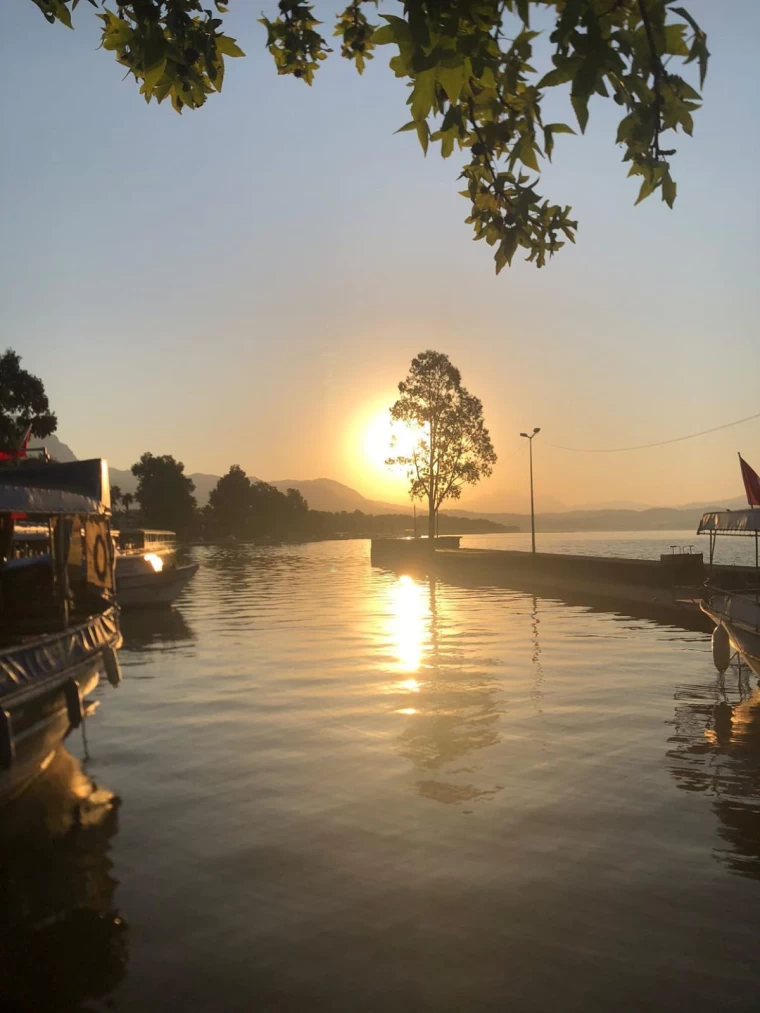 Köyceğiz manzara fotoğrafları, Köyceğizde ne yenir, nerelere gidilir, yakın yerler, meşhur yemekler, turizm yerleri ve Köyceğiz tarihçesi, 